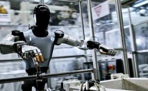 雷军透露新进展:小米机器人汽车工厂实习,未来5年或批量上岗