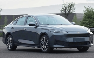 10万级插混新选择！长安启源A05大屏加持 续航智能双在线 家用出行更省心