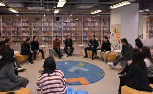 马云携阿里蚂蚁核心管理层齐聚云谷 共探AI时代教育新方向与新机遇