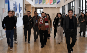 千问核心人物卸任前夕，马云携阿里高层齐聚力挺AI未来布局