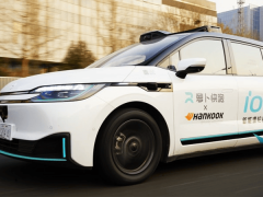 Hankook iON ST AS轮胎携手萝卜快跑，多城布局共绘智慧出行新蓝图