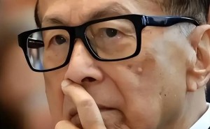 李嘉诚三大“传家宝”级资产曝光：长江中心居第三，榜首竟是这座豪宅