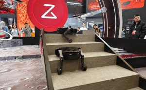 AWE展上石头科技“务实出圈”：新技术下放，以科技普惠赢消费者之心