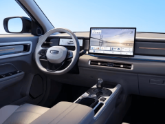 26款吉利ICON巧克力：智能交互便捷随行，健康防护安心相伴，都市出行新选择