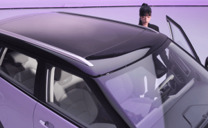 26款ICON巧克力心动紫来袭，潮流外观搭配智安配置，成都市青年出行优选