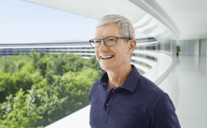 库克否认退休传闻：热爱苹果工作 28年如一日难舍离任