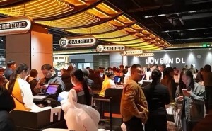 胖东来“天价”开放日：2万入场费加十年退费承诺，是自信还是噱头？