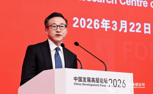 蔡崇信谈AI发展：中国科技迎爆发期，阿里全栈布局引领智能新未来