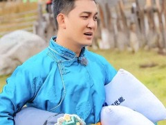 从村长到科技新贵：52岁李锐迪拜签12亿大单，跨界人生同样精彩