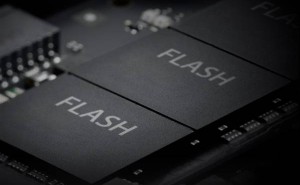 AI浪潮下NAND Flash需求激增，群联CEO：七成存储需求缺口待填补