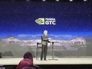 英伟达DLSS 5引争议，黄仁勋：理解“AI垃圾”批评但强调技术初衷