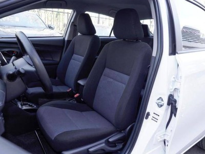 硬派越野SUV大揭秘：低油耗不再是梦，翻山越岭轻松行