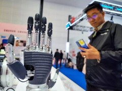 智能经济新引擎：新“劳动力”、新“场景”、新“底座”如何驱动未来？