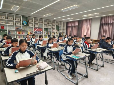 九年耕耘绘蓝图：从课桌书声到新城希望 雄安书写“人民之城”温暖篇章