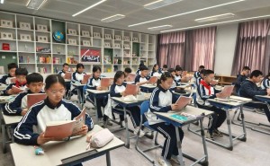 九年耕耘绘蓝图：从课桌书声到新城希望 雄安书写“人民之城”温暖篇章