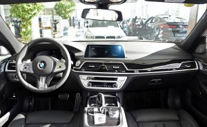 国产家用车智能新标杆 互联配置全升级 开启家庭出行新体验