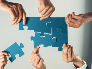 振芯科技内斗升级：总经理两递辞呈，何燕阵营董事会再扩优势