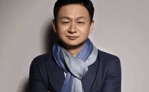 周亚辉对话实录：AI重构企业软件市场，“一人公司”OS成未来新趋势