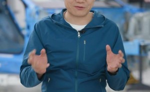 雷军直播透露：新一代小米SU7锁单量破4万，交付目标稳步推进