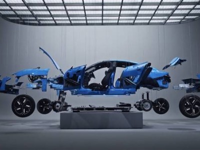 小米汽车新一代SU7拆车直播：量产车拆解再装 展现安全与制造工艺