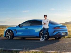 雷军亲自出马！15小时直播实测小米SU7续航，用行动回应质疑