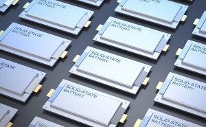 大灣區(qū)科技突破：全固態(tài)電池A樣問世，2026年或?qū)崿F(xiàn)GWh級量產(chǎn)