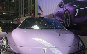 京東攜手深藍(lán)汽車，國民好車2.0深藍(lán)L06增程版重慶正式下線