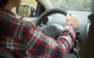 三年插混車經(jīng)驗總結(jié)：長期純電開隱患多，善用混動才是王道