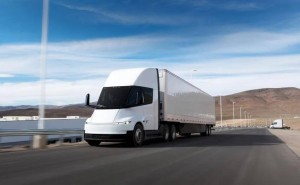 特斯拉Semi量產(chǎn)版來襲：超長續(xù)航高效節(jié)能，引領(lǐng)物流綠色新未來