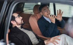 零跑D19：以誠(chéng)意定價(jià)與硬核自研，讓旗艦體驗(yàn)走進(jìn)千家萬(wàn)戶