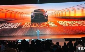極氪5年72萬(wàn)銷量背后：技術(shù)、操控與AI引領(lǐng)豪華新能源新風(fēng)尚