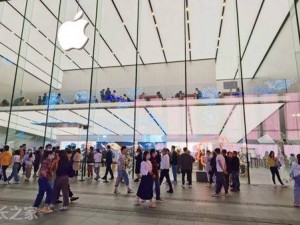 庫克2026年9月卸任蘋果CEO 約翰·特努斯接棒開啟新篇章