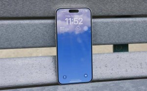 iPhone 18屏幕技术“复古”？标准版沿用四年前基材 库克成本控制引争议
