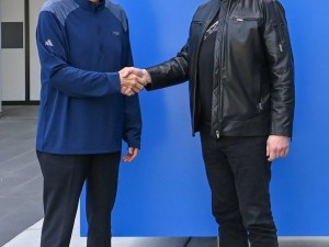 特斯拉Terafab计划引入英特尔14A工艺 得州先建研发厂打基础