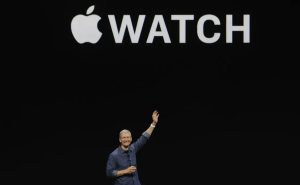 库克自曝苹果CEO任期首个大错，Apple Watch健康功能成最自豪时刻
