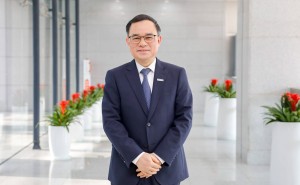 長安汽車朱華榮談品牌挑戰：海外建設任重道遠，阿維塔深藍整合謀發展