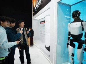特斯拉250億美元押注AI與機器人，馬斯克：Optimus引領科技新未來