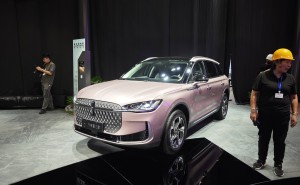 2026北京車展：林肯全新冒險家煥新登場 航海家黑武士版等多款新車齊亮相