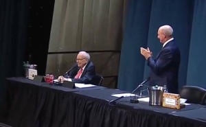 巴菲特退居幕后成观众！2026股东大会见证阿贝尔时代投资新篇