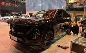 凱迪拉克全新純電SUV來襲！雙電機四驅3.75秒破百，大六座空間超實用