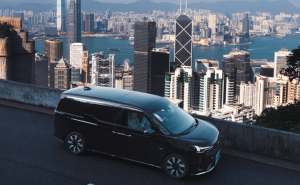 沃爾沃99周年：以安全為錨點，在電動化浪潮中探索轉型新路徑