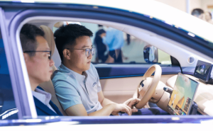 2026北京車展科大訊飛大放異彩，以AI技術賦能座艙開啟全場景智能出行新篇
