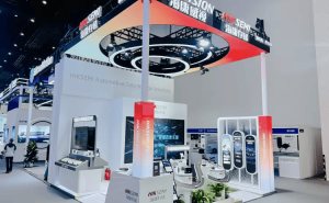 ?？荡鎯Ρ本┸囌剐銓嵙Γ憾嗫钴囕d新品亮相，賦能汽車智能化新未來