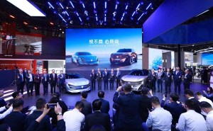 智電領航煥新出發 東風標致攜多款概念車閃耀2026北京車展