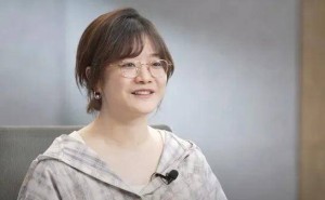 罗福莉揭秘小米AI大模型：从追赶到领跑，AI时代已悄然来临