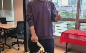 从银行“码农”到AI医疗创业先锋：80后邓江的跨界“破局”之路