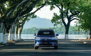 吉利銀河M7遠航家上市：續航操控安全全升級 打造家用電混SUV新標桿