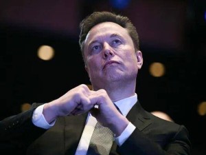 马斯克2025年薪酬达1583.6亿美元，却因未达目标实际到手为0