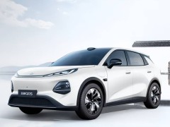 激光雷达加持智能领航，4纳米芯片配星火大模型，长安启源Q05重塑纯电出行体验