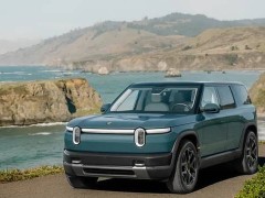 xAI將Grok語音模式引入蘋果CarPlay 車載AI助手賽道再添新競爭者